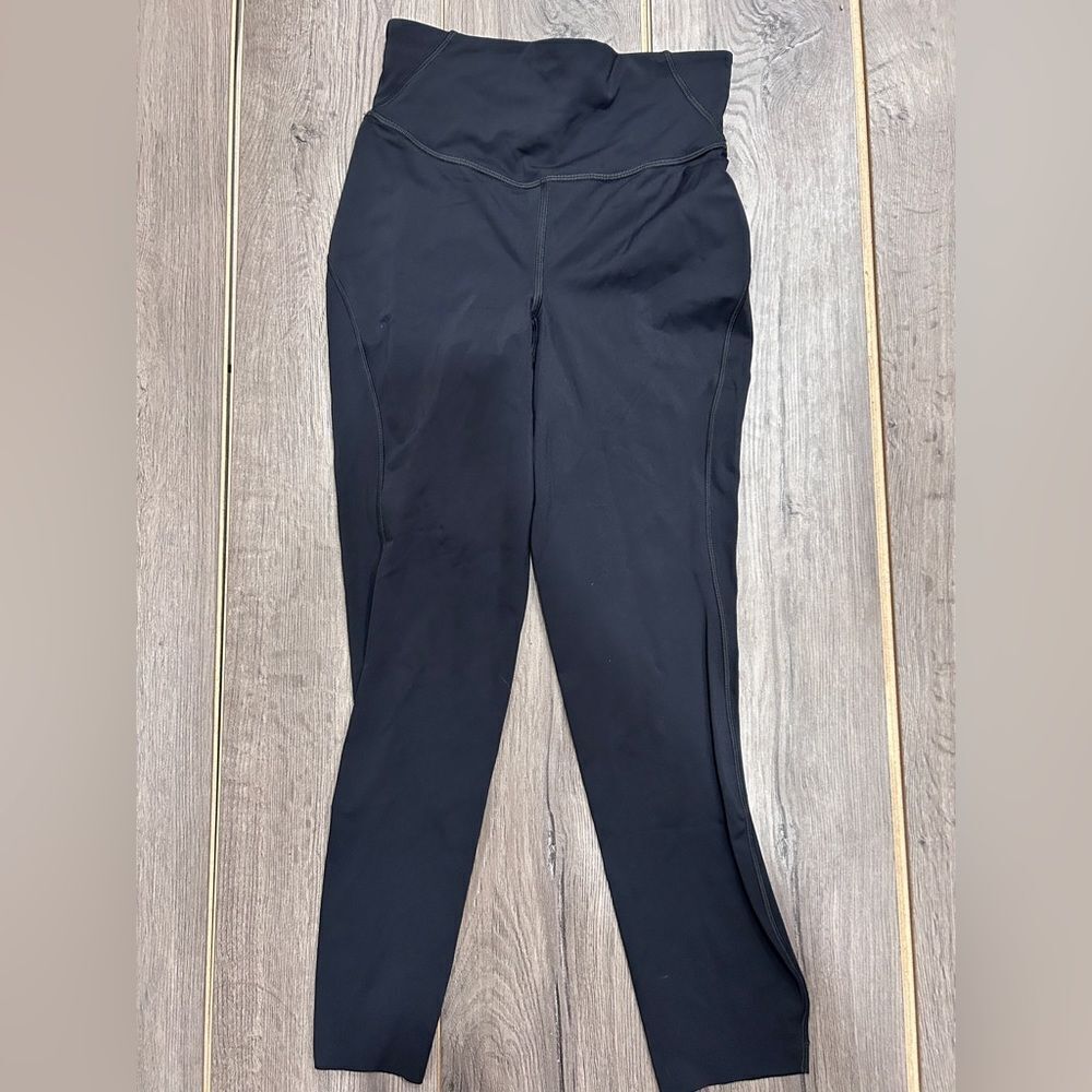 Lululemon Base Pace 23”